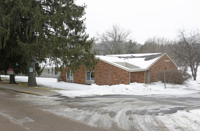 Building Photo - Brookview Apartments