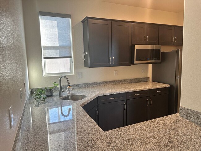 Building Photo - Renting CASITA ONLY!!!