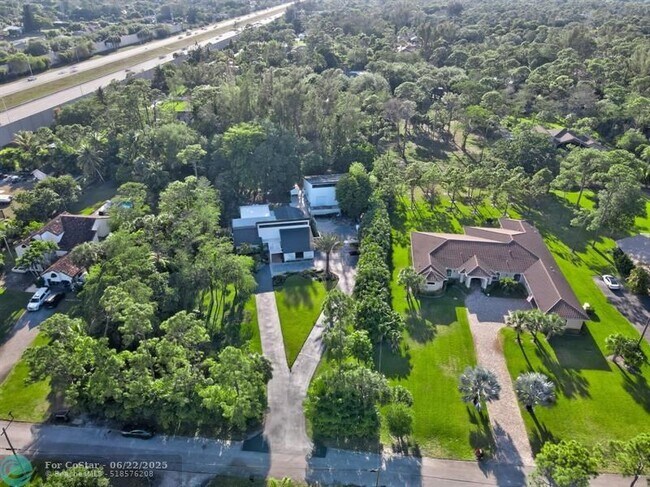 Building Photo - 5755 NW 65th Terrace