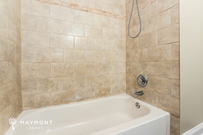 Building Photo - 6316 Solandra Dr