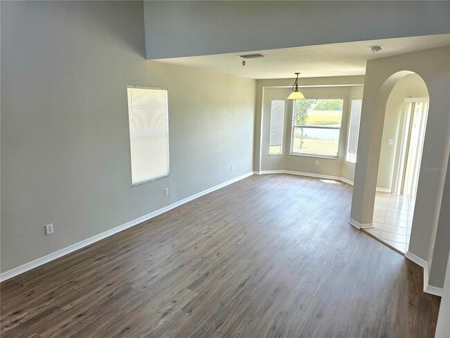 Building Photo - 12604 Montford Ln