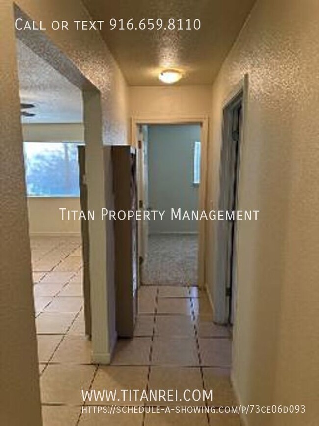 Building Photo - Sacramento Two Bed Apartment- Managed by T...