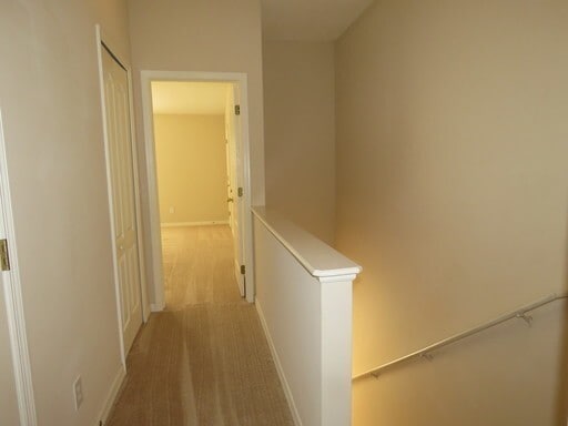 Building Photo - Townhouse in Fishhawk Ridge 2bd/2.5 bath