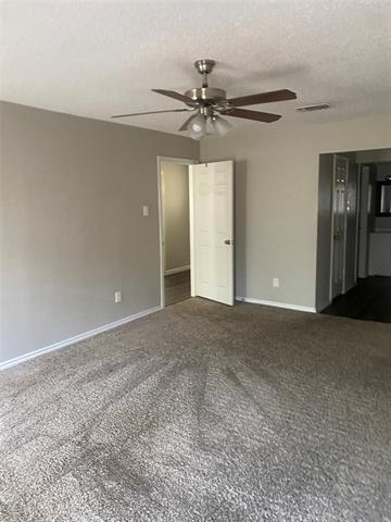 Building Photo - 600 Cactus Ct