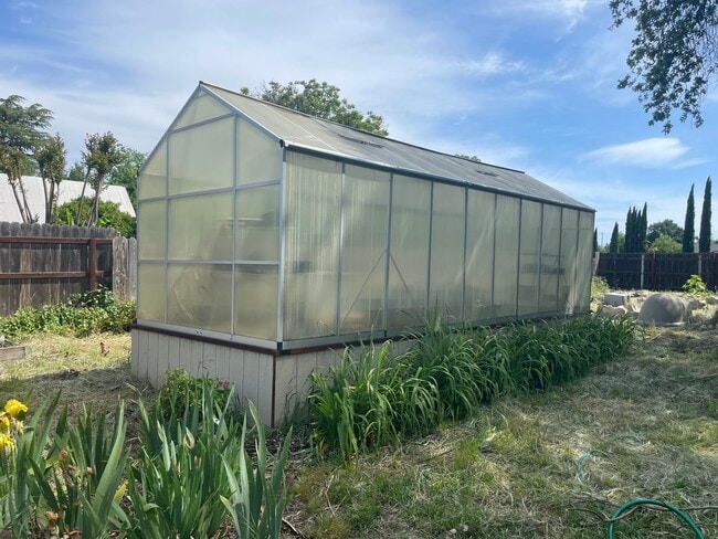 Building Photo - 1431 Muir Ave