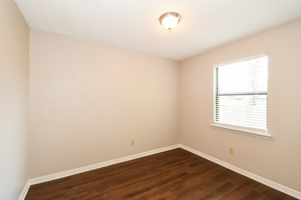 Building Photo - 8618 Collins Ridge Blvd S