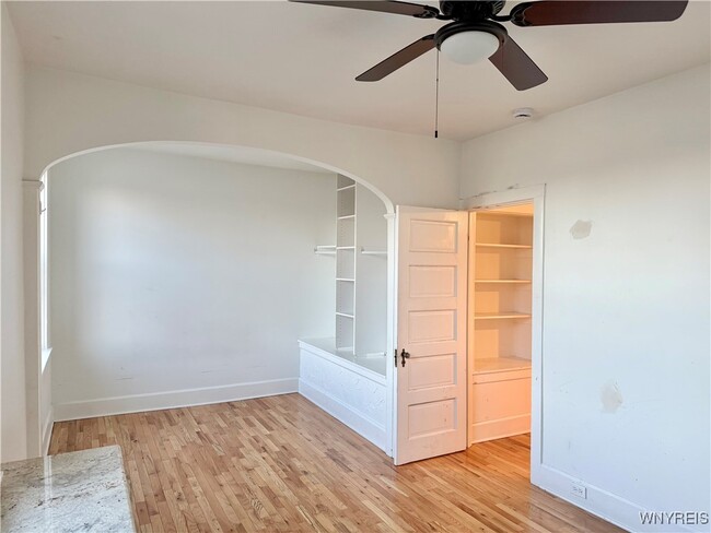 Building Photo - 56 Trinity Pl