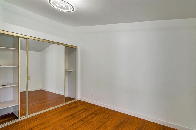 Building Photo - 6513 Corbin Ave