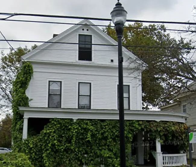 Building Photo - Perry Hill Partners