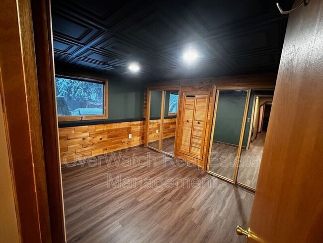 Building Photo - 9532 Dundas Cir