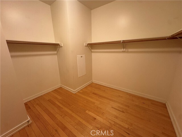 Building Photo - 801 S Grand Ave