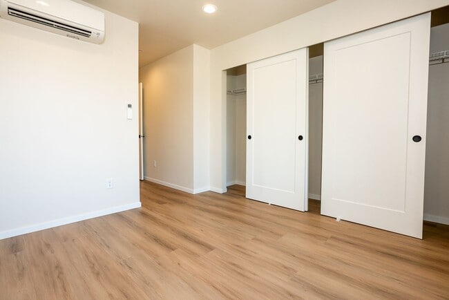Building Photo - NEW CONSTRUCTION- MOVE- IN READY