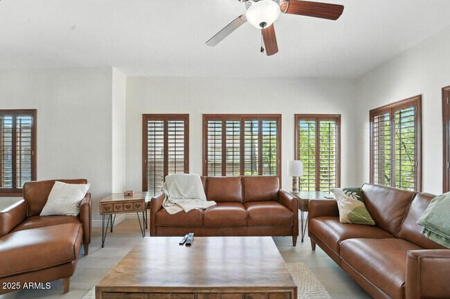 Building Photo - 5350 E Deer Valley Dr