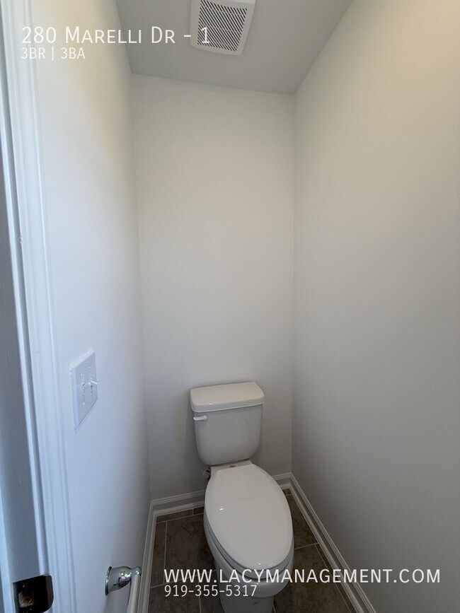 Building Photo - 280 Marelli Dr