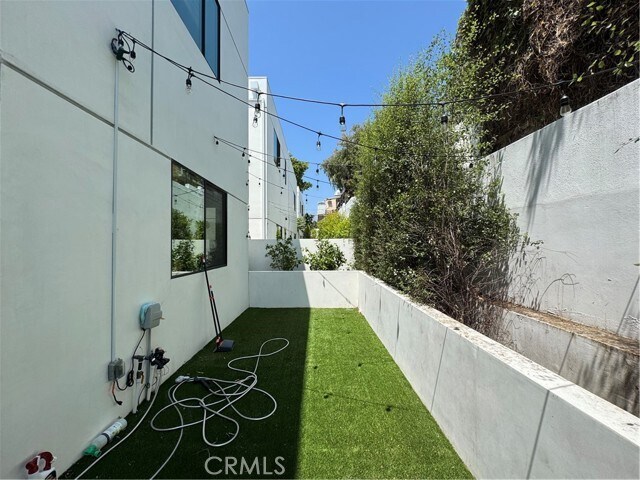 Building Photo - 764 N Arthur Rd