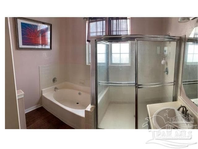 Building Photo - 2060 Cambridge Cir