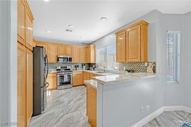 Building Photo - 871 Brunellos Ave