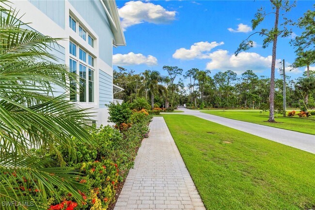 Building Photo - 2961 Sanborn Ave