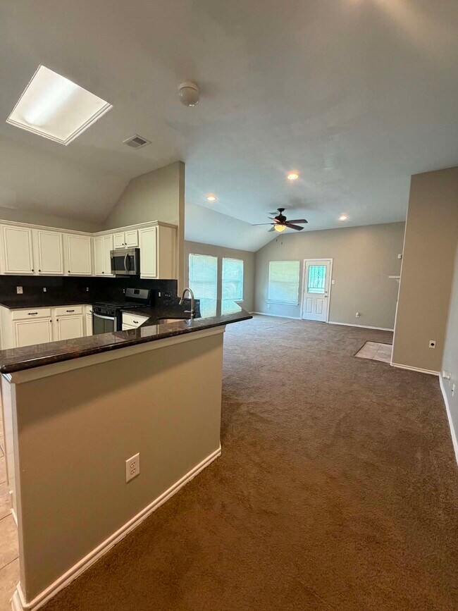Building Photo - 9119 Melody Park Ln