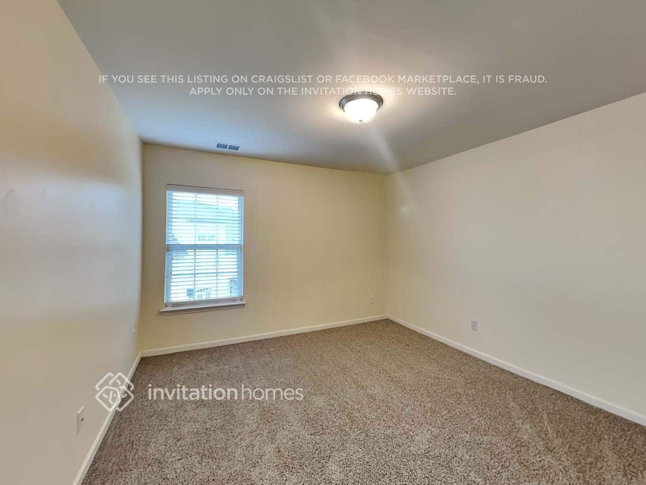 Building Photo - 10917 Hat Creek Ln