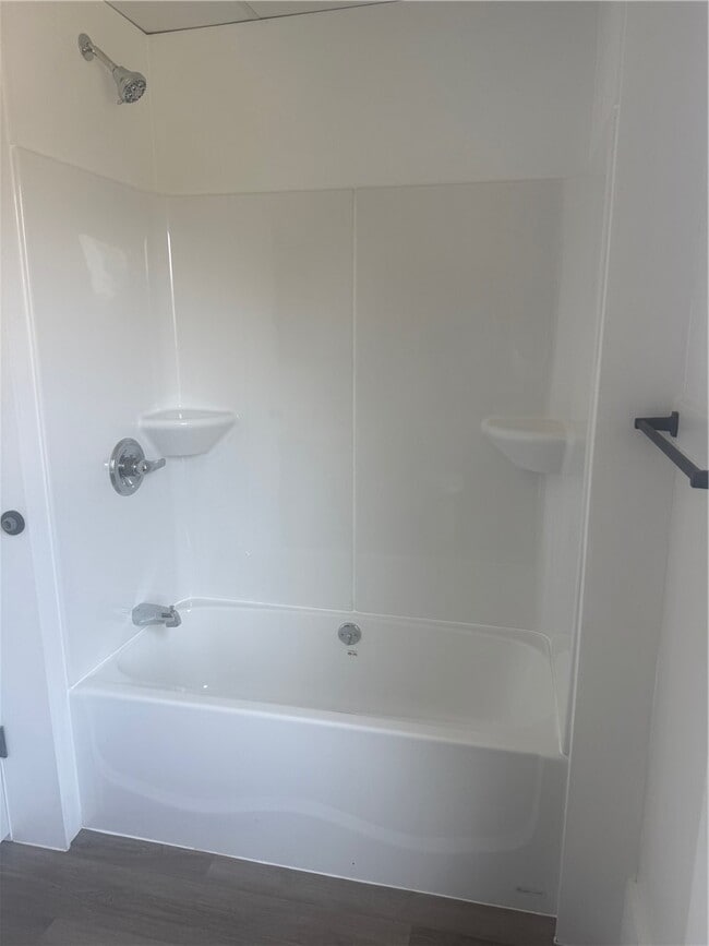 Building Photo - 221 S Franklin St