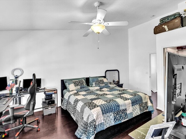 Building Photo - 9695 Porta Leona Ln