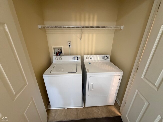 Building Photo - 2516 N College Ave