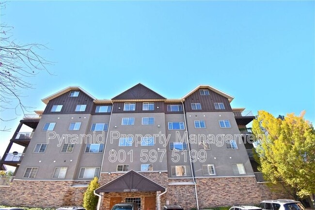 Primary Photo - 4988 Timber Way