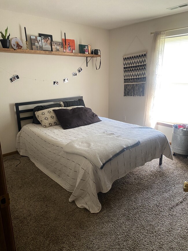 Building Photo - 1339 Sunchase Dr