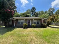 Building Photo - 4149 Yale Rd