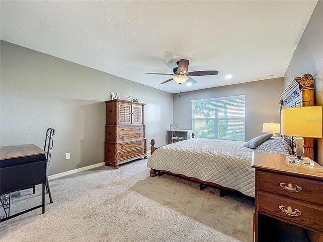 Building Photo - 27327 Roanoke Dr