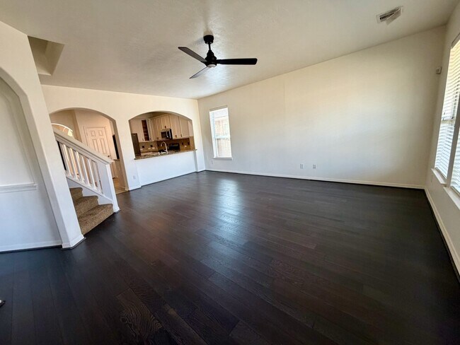 Building Photo - 26922 Henson Falls Dr