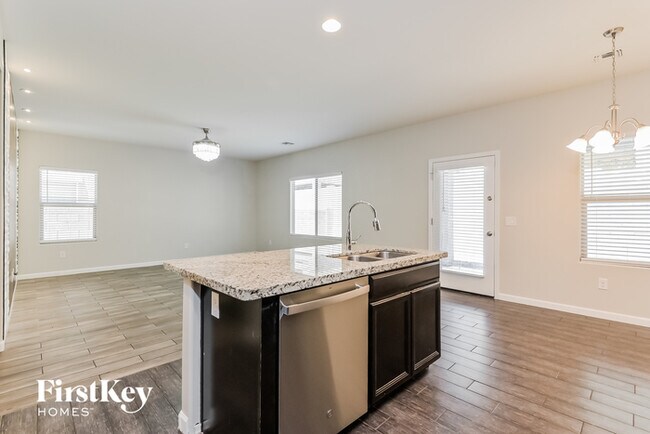 Building Photo - 8779 N Norway Spruce Rd