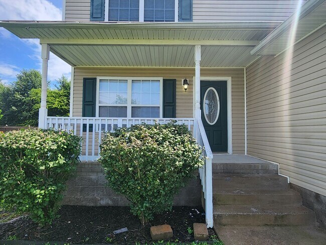 Building Photo - 112 N Cavalcade Cir