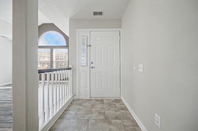 Building Photo - 601 Pawleys Arch