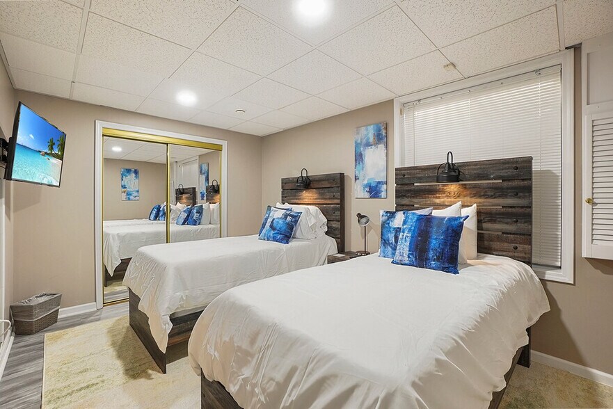 Building Photo - 1264 Marls Ct