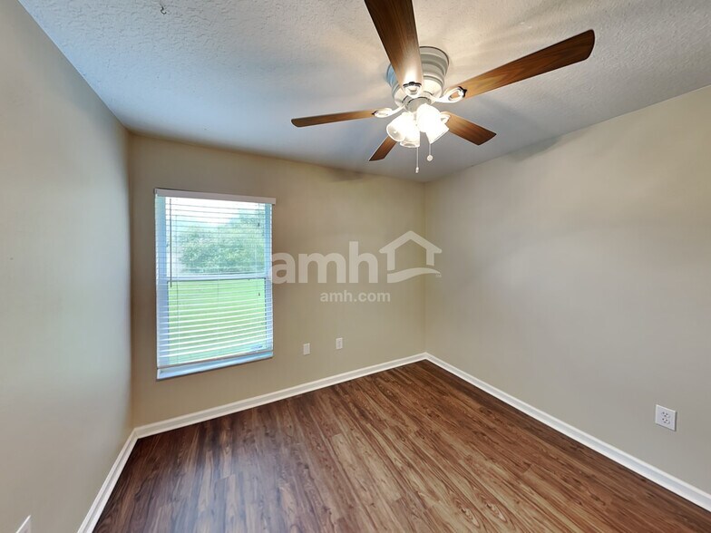 Building Photo - 30839 St Vincent Ct