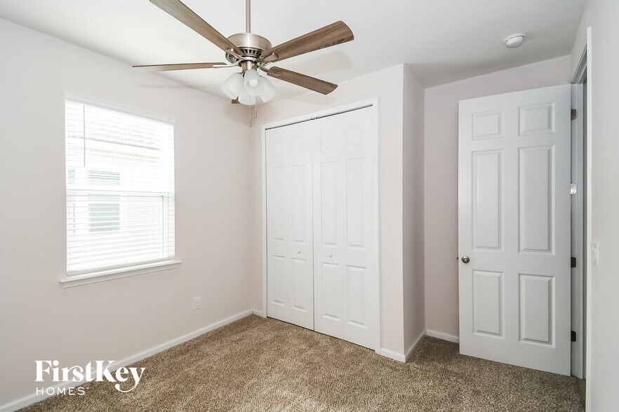 Building Photo - 95509 Hanover Ct