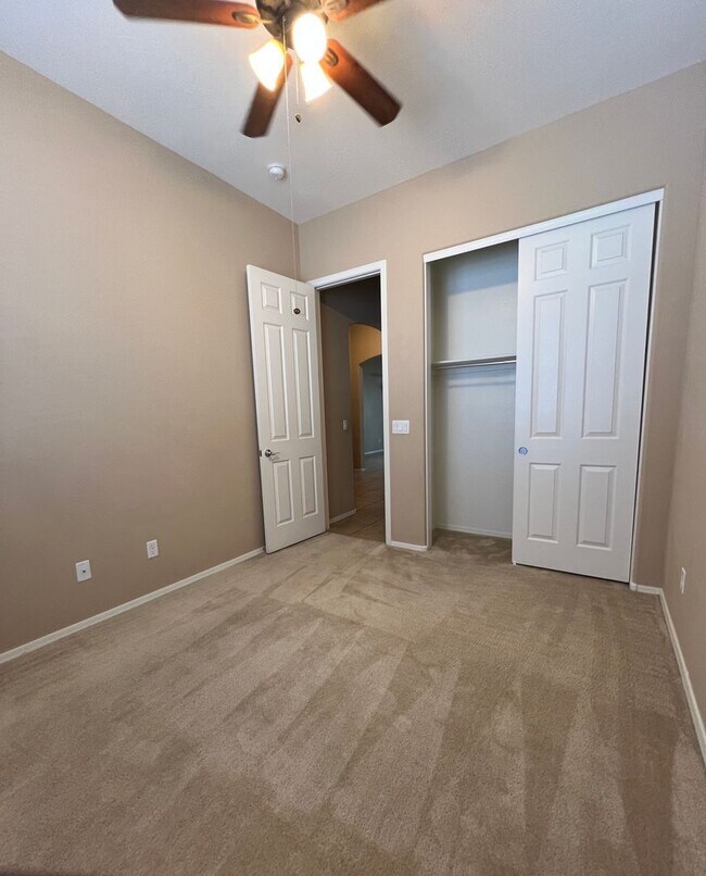 Building Photo - Two Bedroom home in Granville!