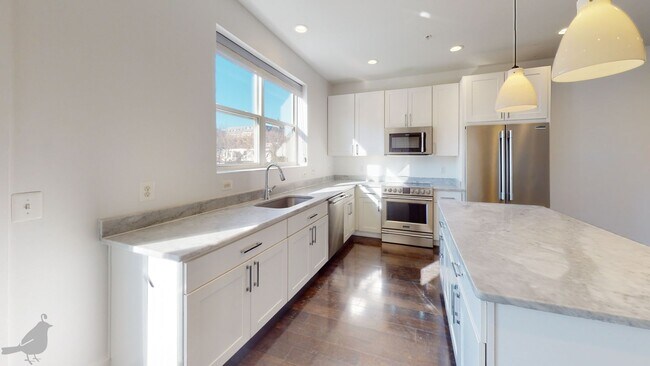 Building Photo - Stunning and Spacious Duplex in Brookland w/ Parking!
