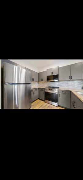 Building Photo - 8290 Gate Pkwy W