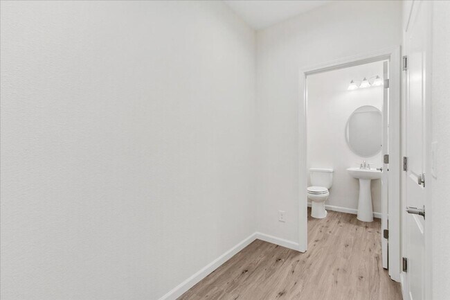 Building Photo - Plan 224 - The Rubicon - 3 Bedroom, 2.5 Bath with Loft and 2 Car Garage.