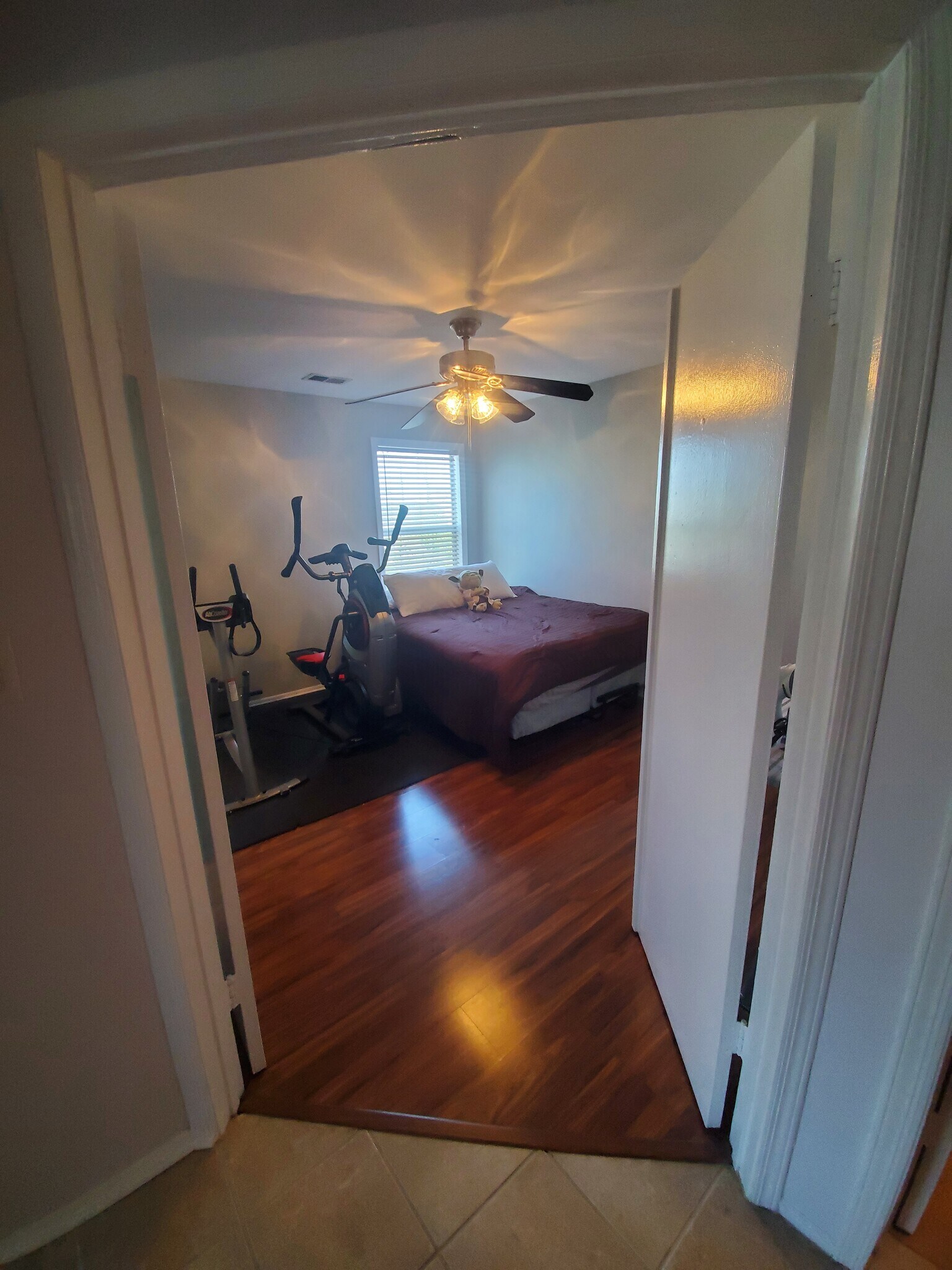 Building Photo - 452 Tournament Dr