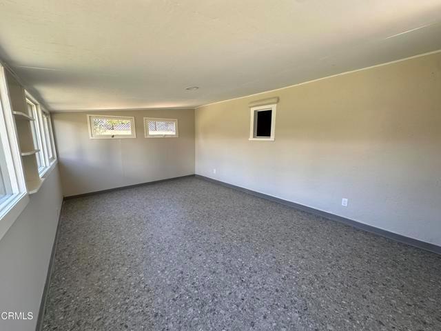 Building Photo - 930 N Fairview St