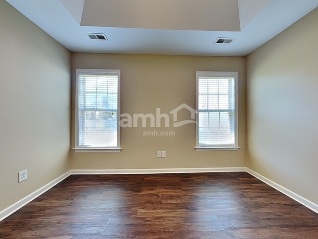 Building Photo - 2430 Joshua Ln