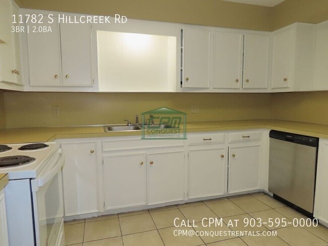 Building Photo - 11782 S Hillcreek Rd