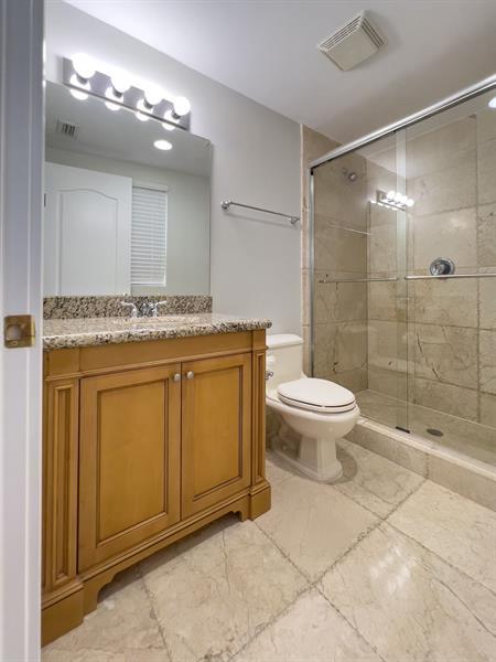 Building Photo - 4241 N Ocean Blvd