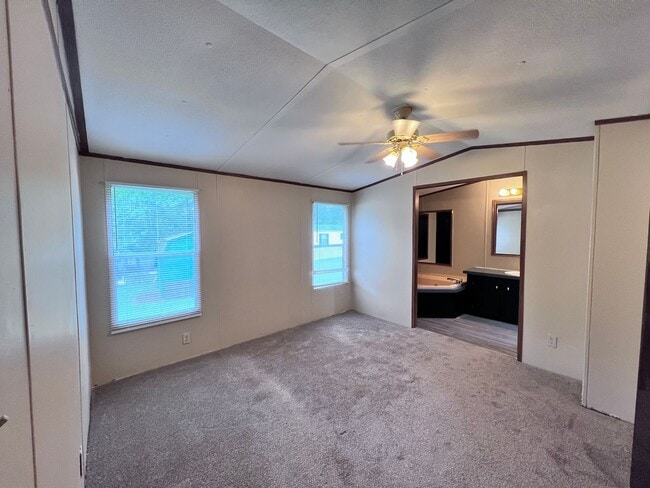 Building Photo - For Rent Davie County!!