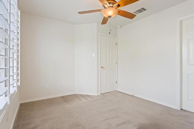 Building Photo - 97 Verde Ranch Loop