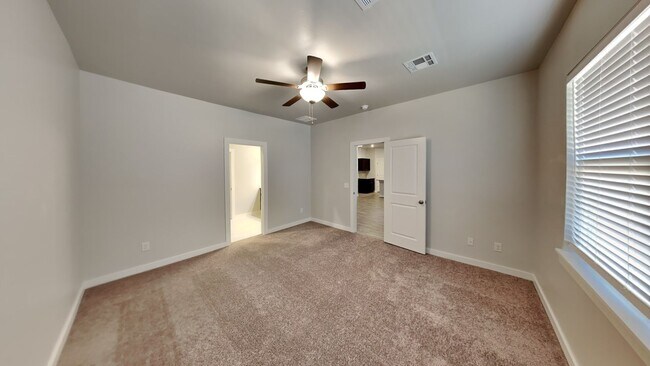 Building Photo - New Construction 3 Bedroom, 2 Bathroom on  1.18 Acre Lot!